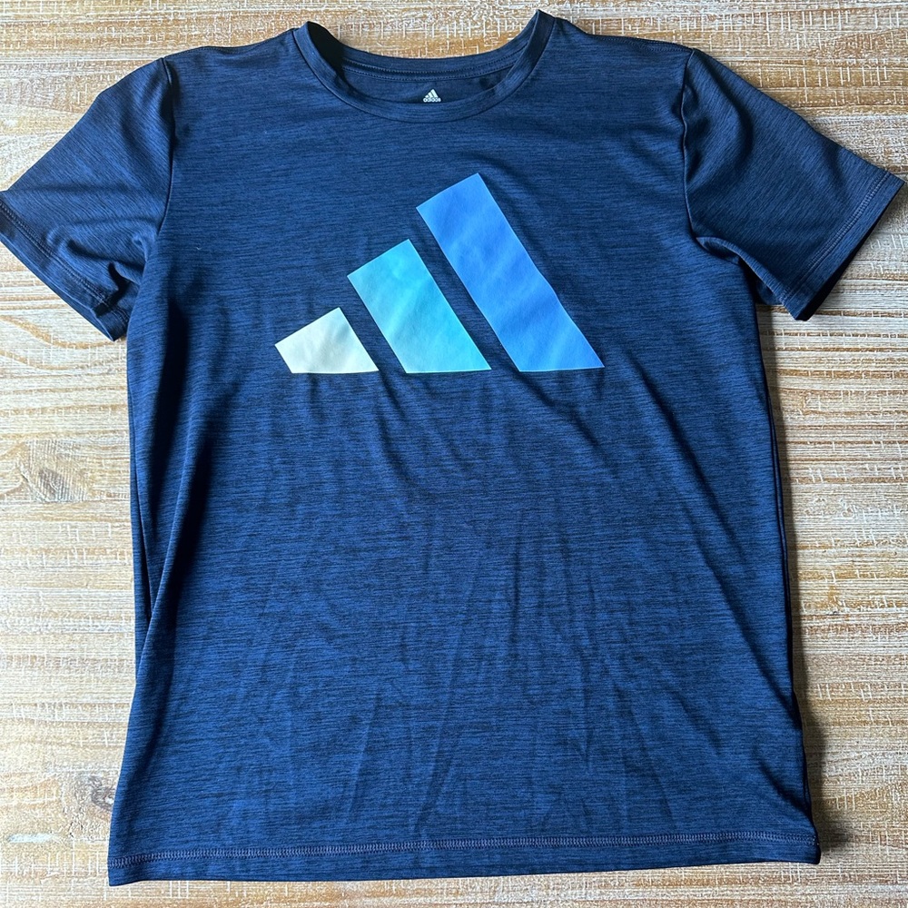 Boys XL adidas sport top